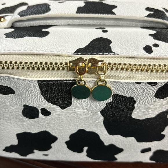 Large Capacity Travel Makeup Bag,Waterproof Portable Travel Cosmetic Bags - Picture 7 of 11